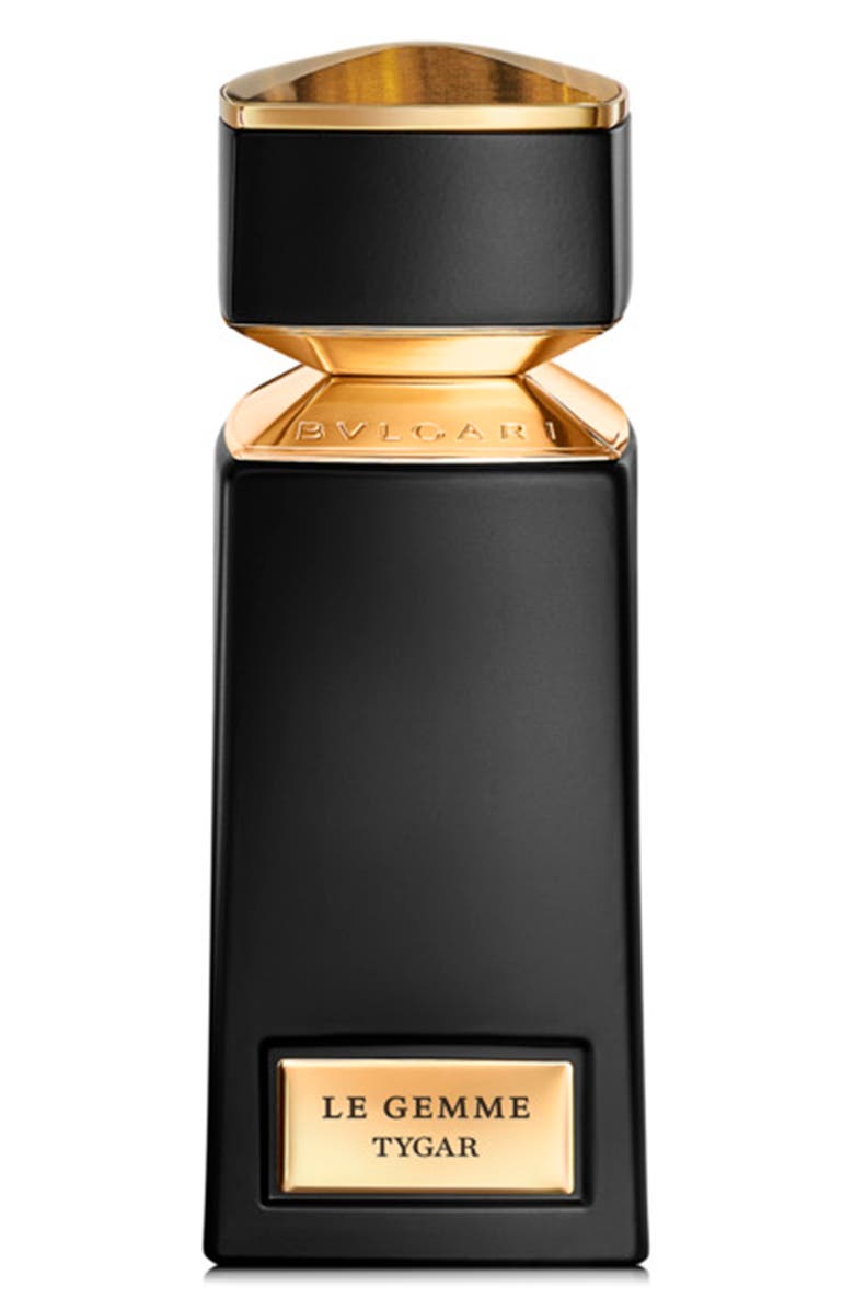 minimal bottle packshot