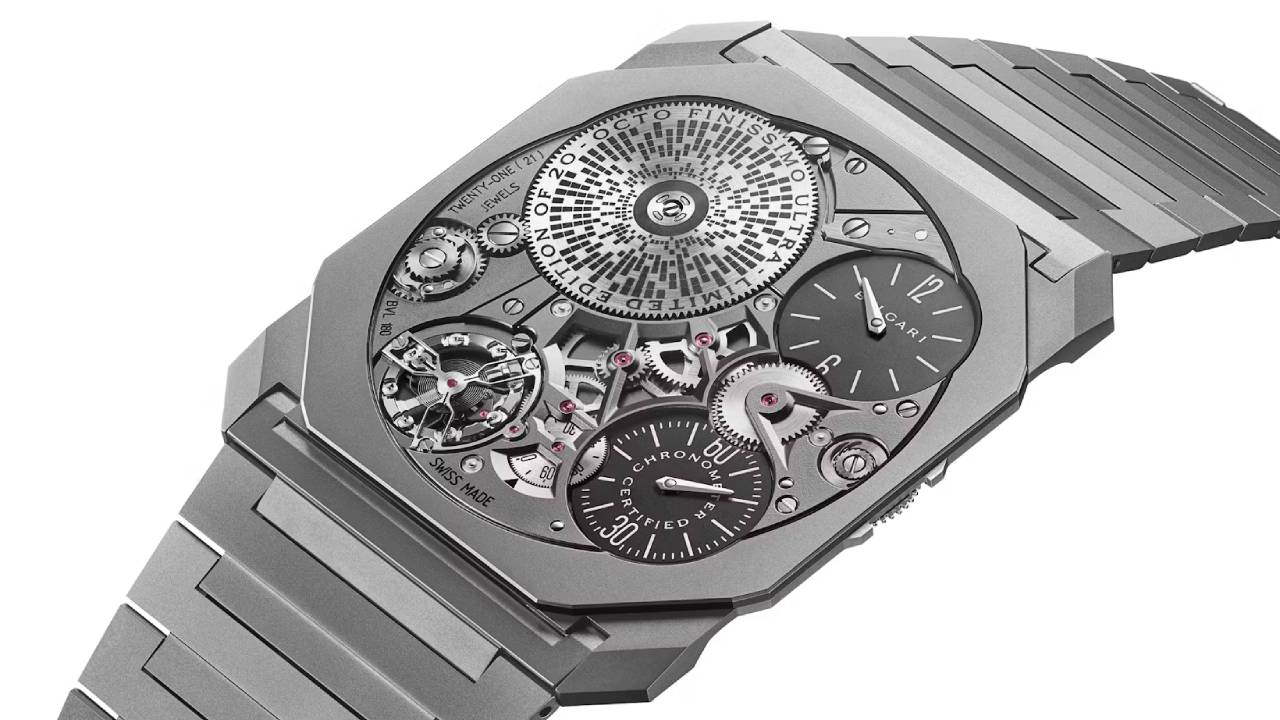 case and bracelet angle