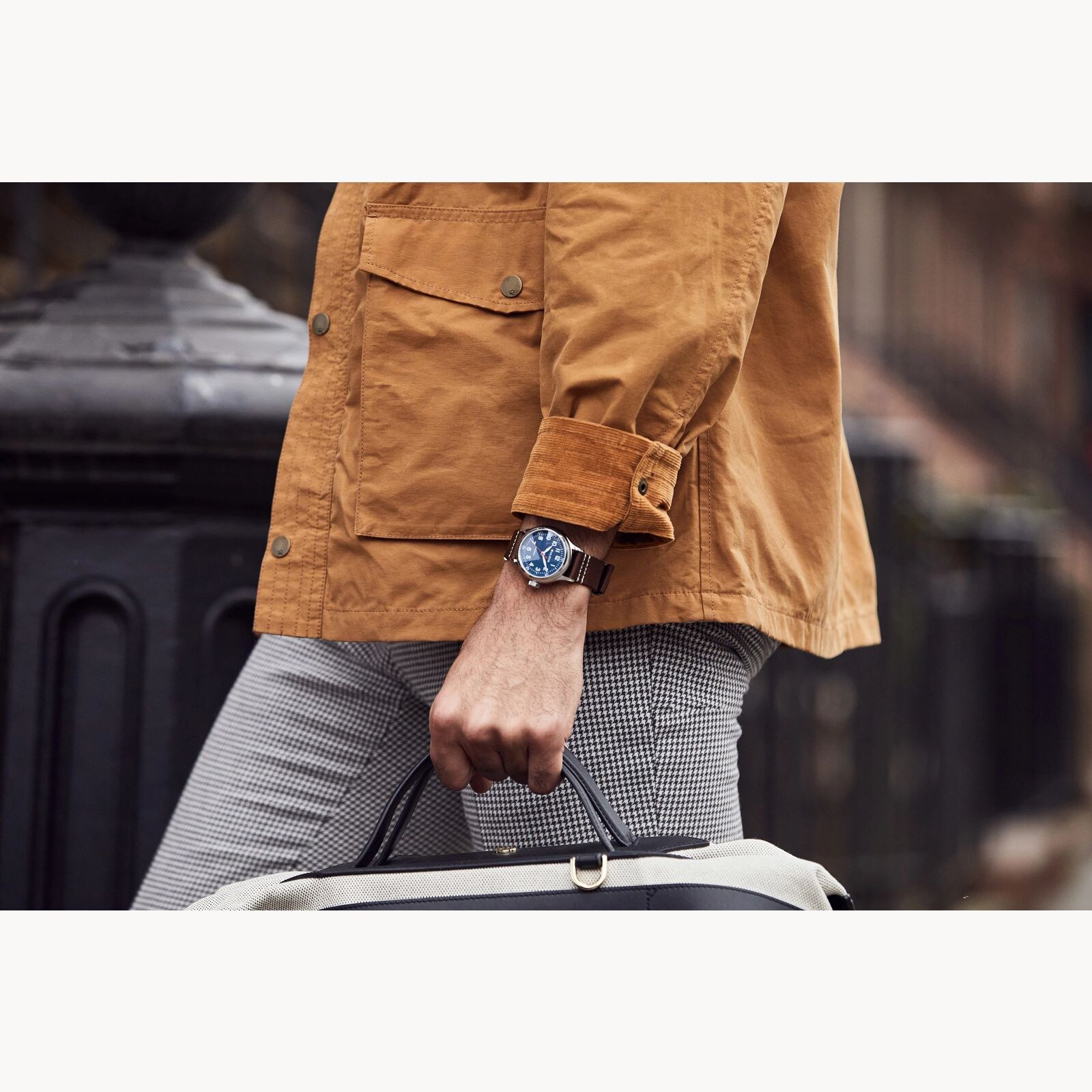on-wrist proportion
