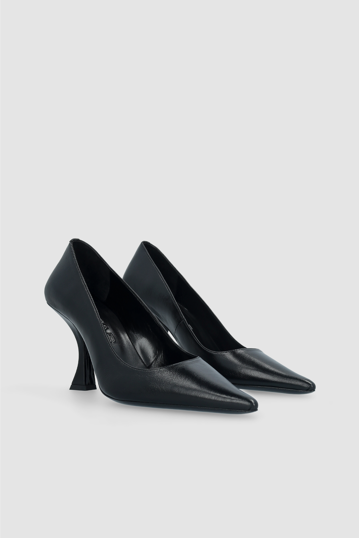 official alternate angle — Viva Black Creased Leather Pump