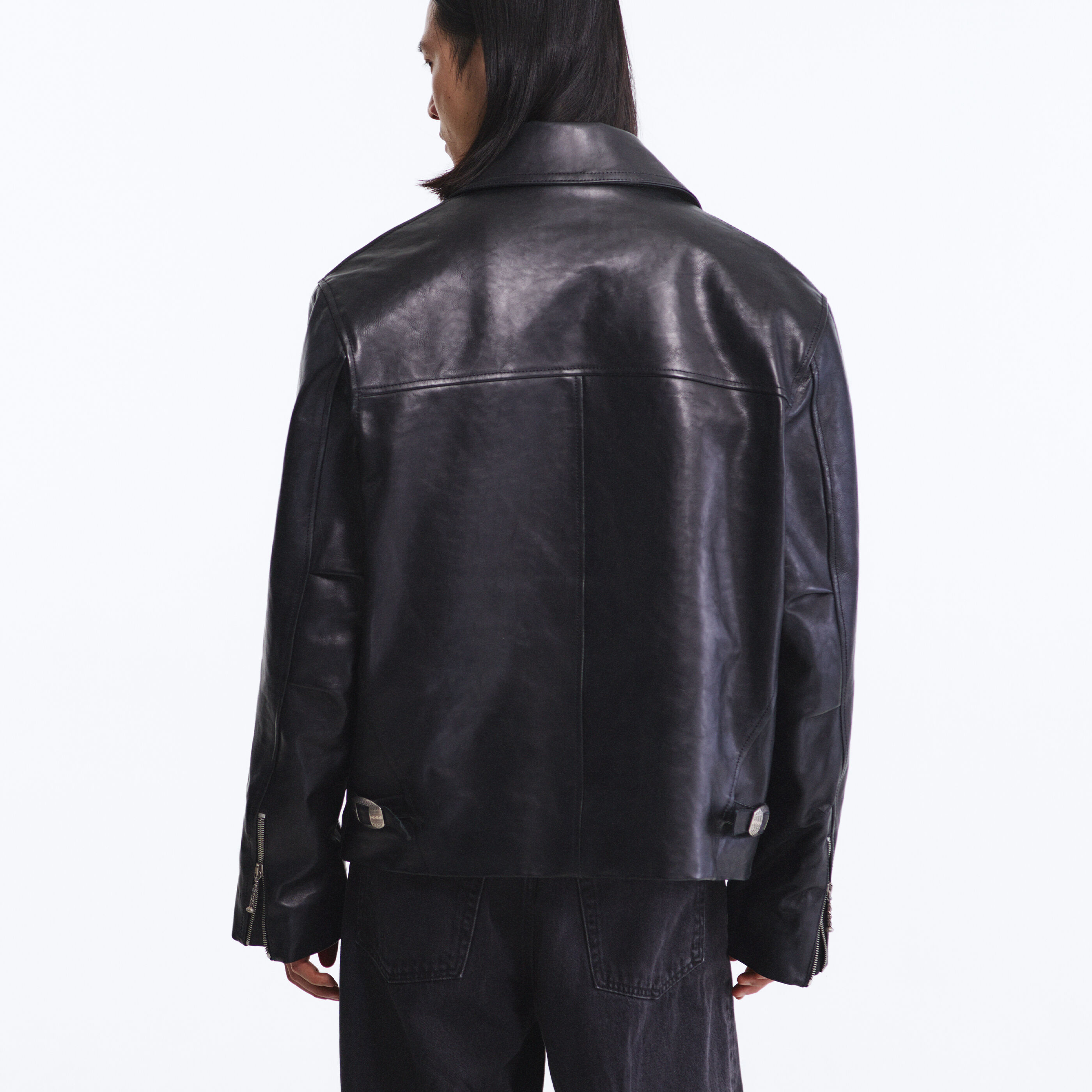 The Rizon Leather Jacket official detail view 5