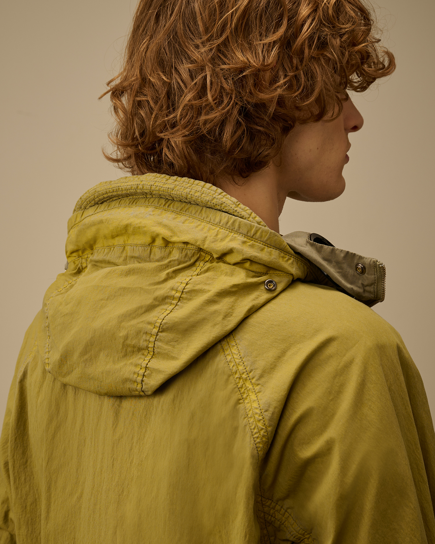 pocket and zip detail