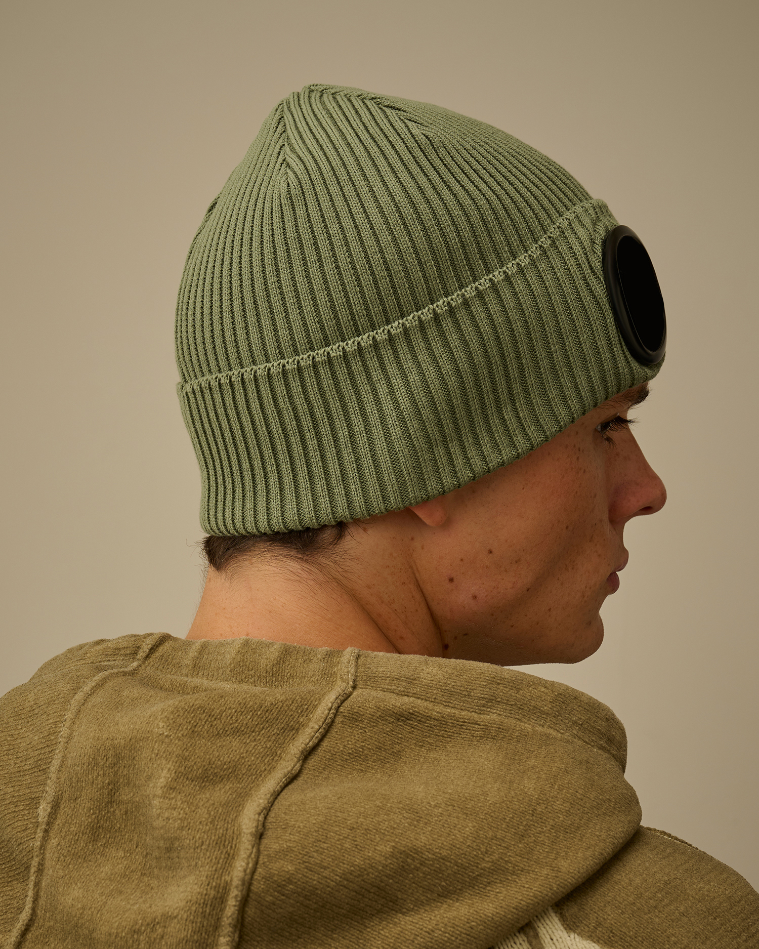 back knit view