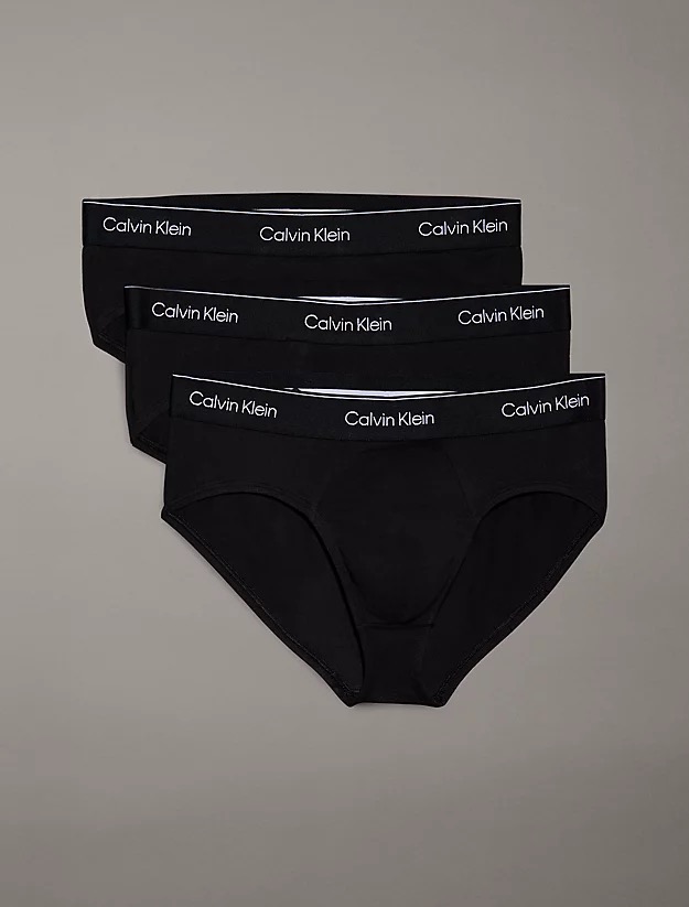 black multi