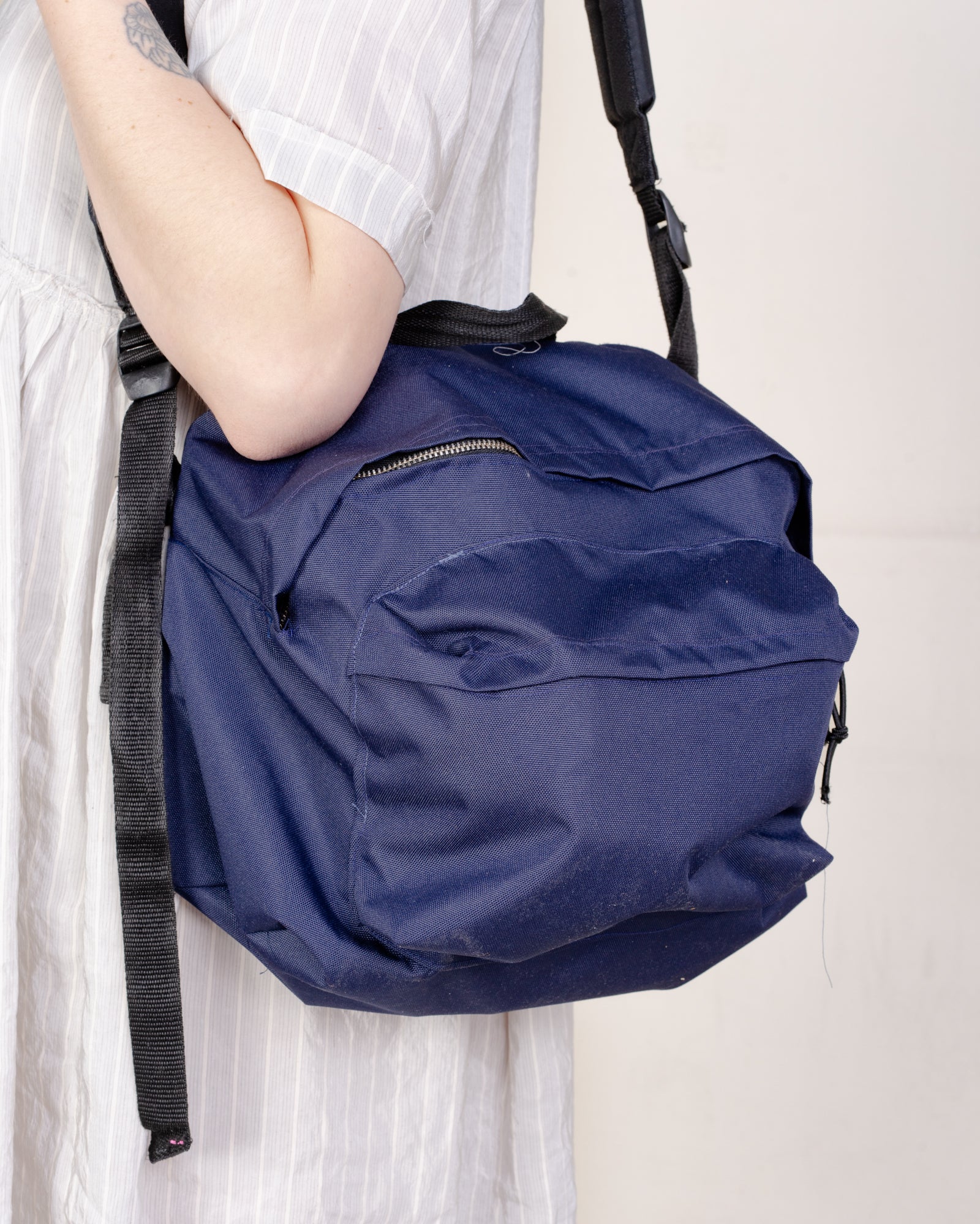 strap detail
