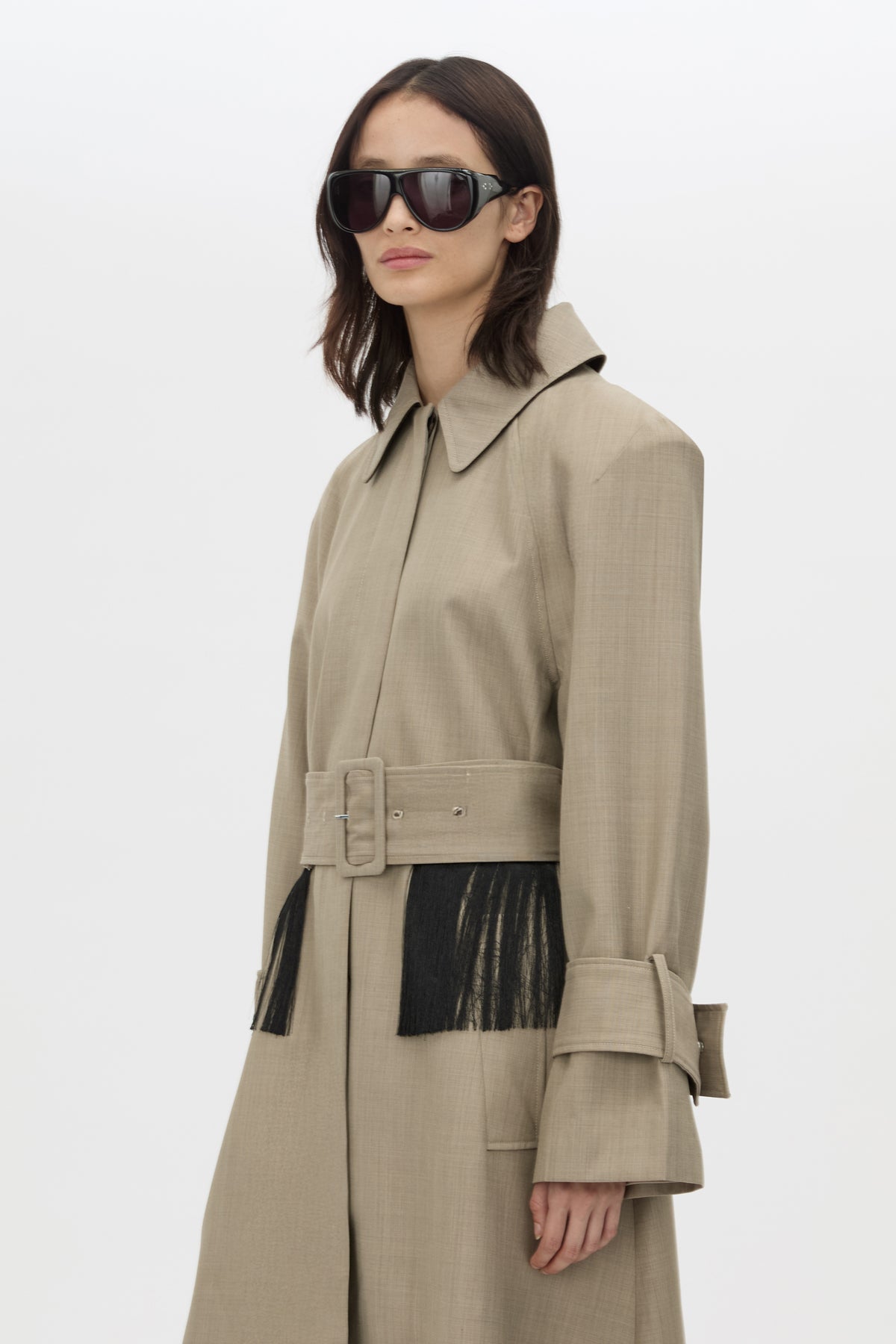 Collar and fringe detail