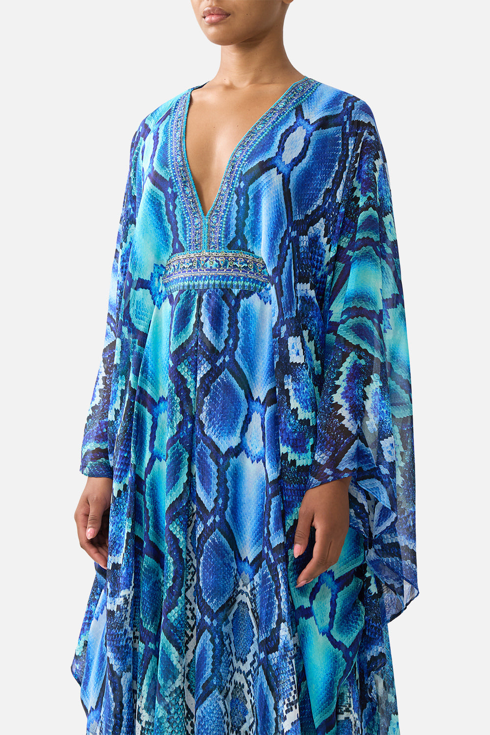 Long Kaftan With Waist Detail — movement and fit angle