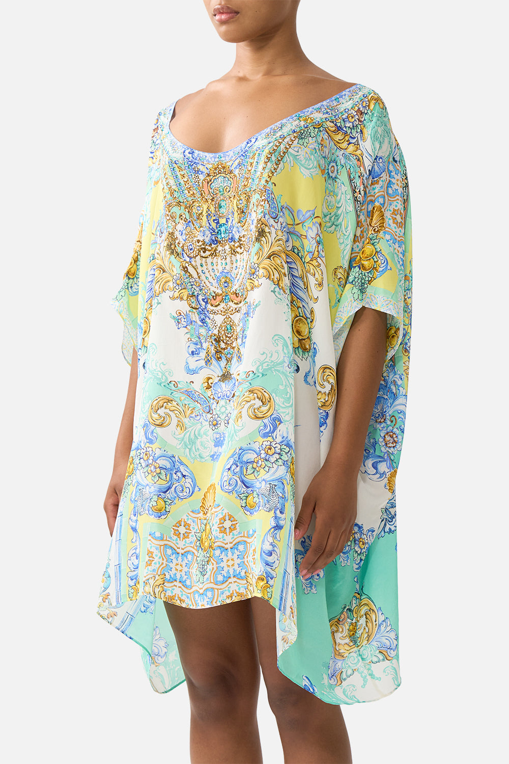 Short Round Neck Kaftan — movement and fit angle