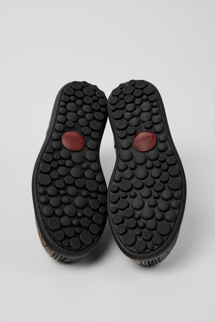 outsole view