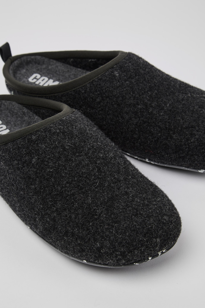 wool upper detail