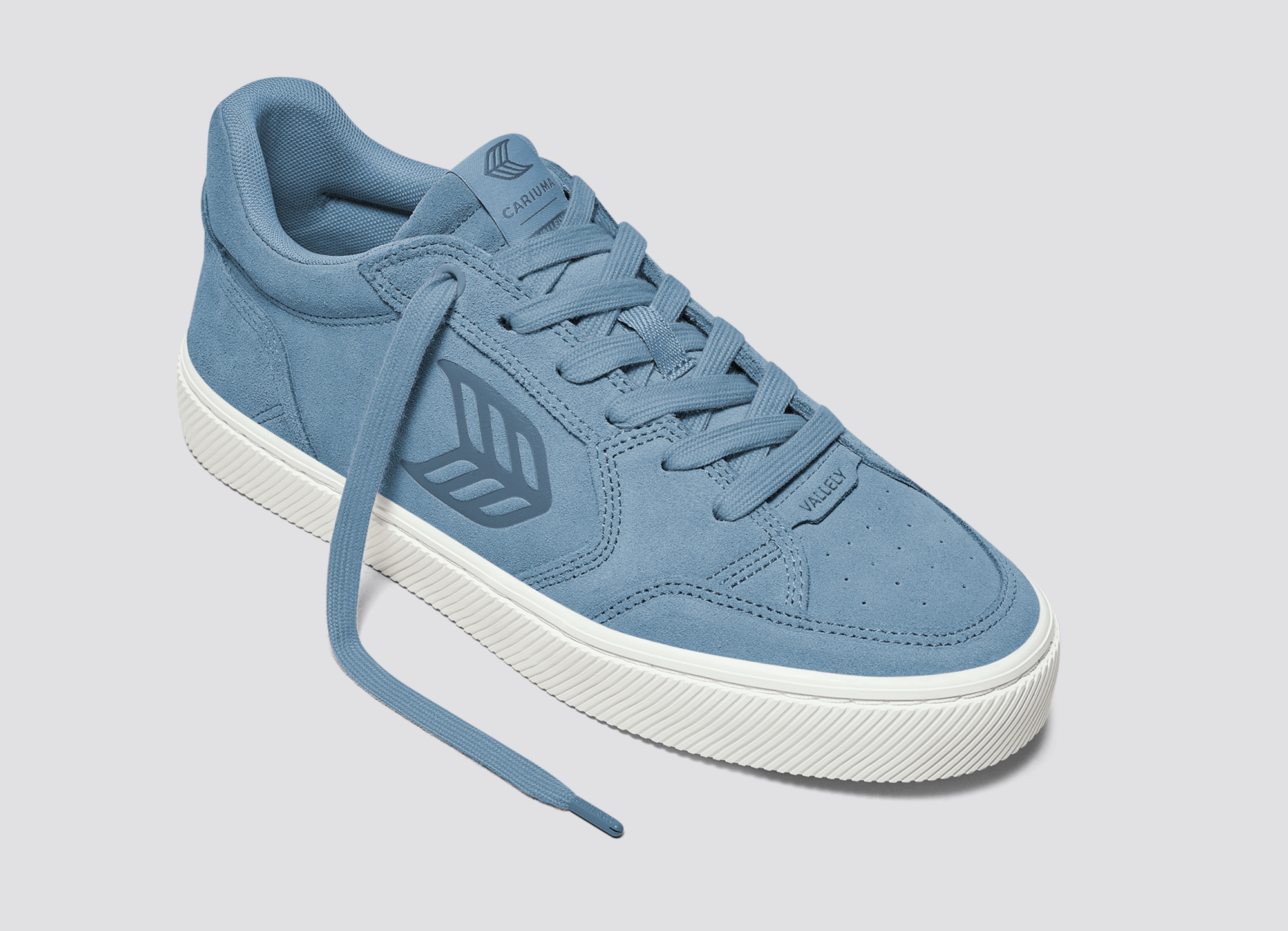 sole and foxing detail