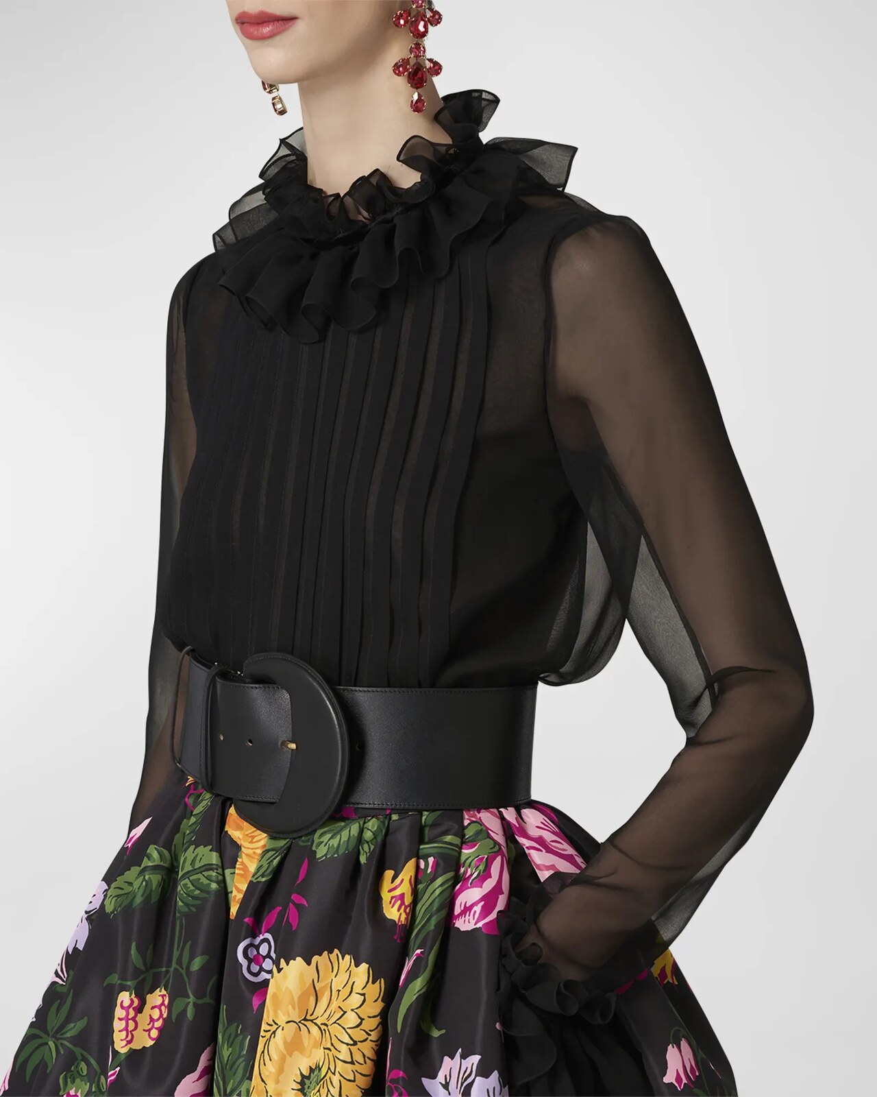 waist detail