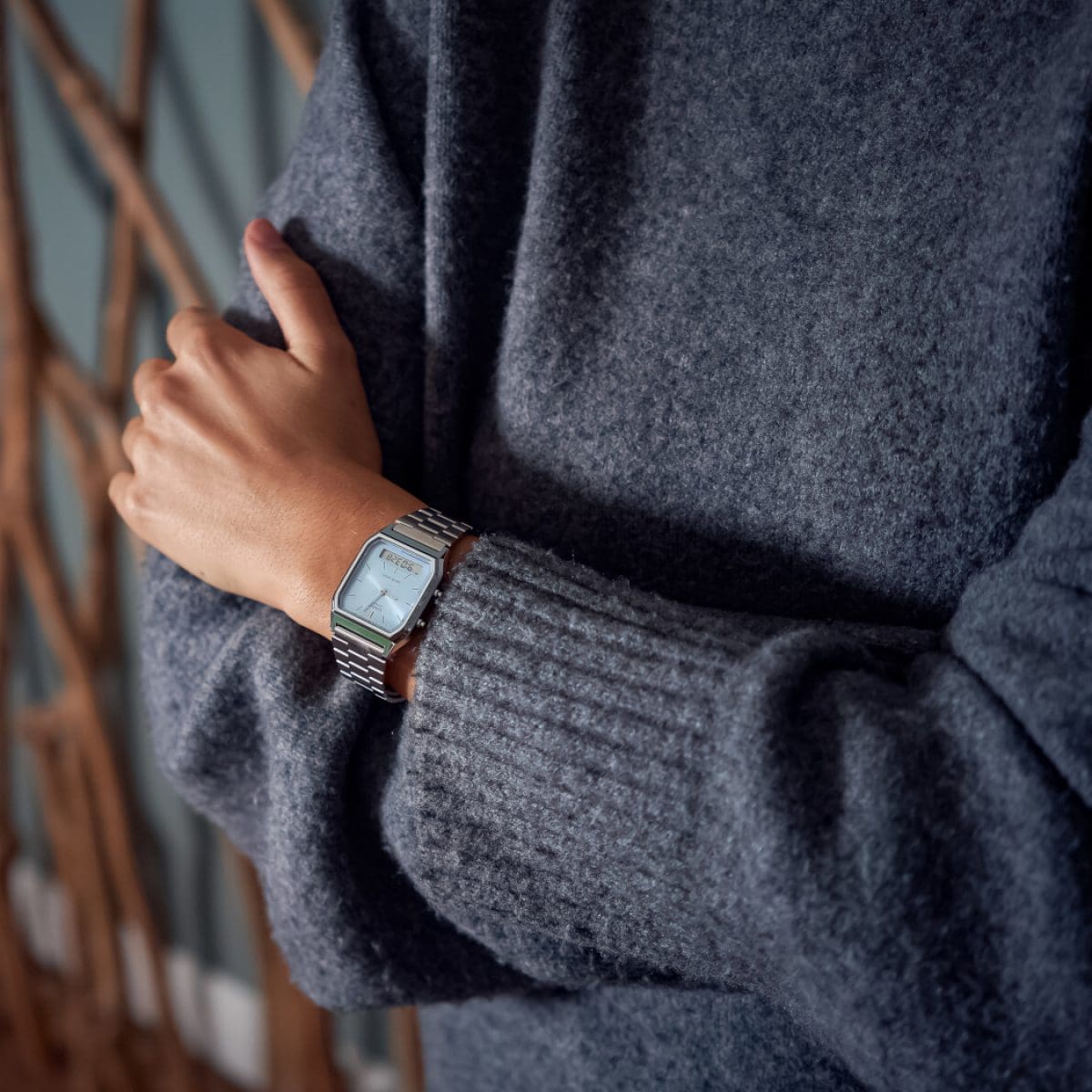 wrist styling