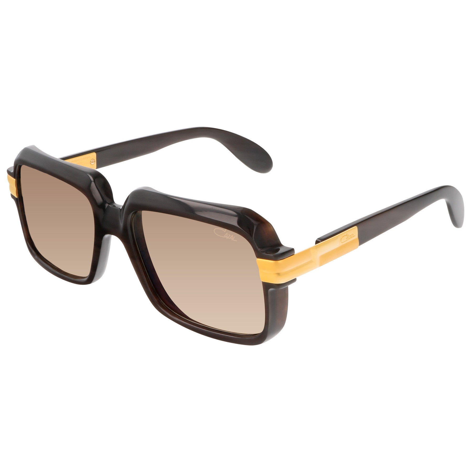 903 horn — three-quarter view
