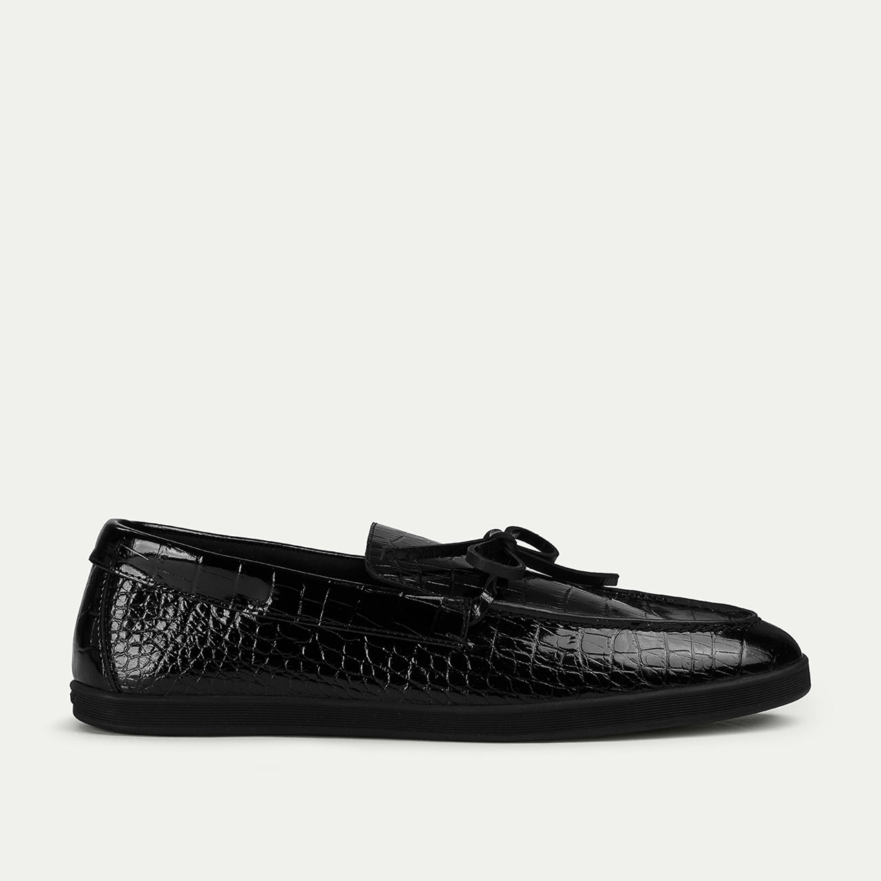 Black suede-texture Yacht slip-on