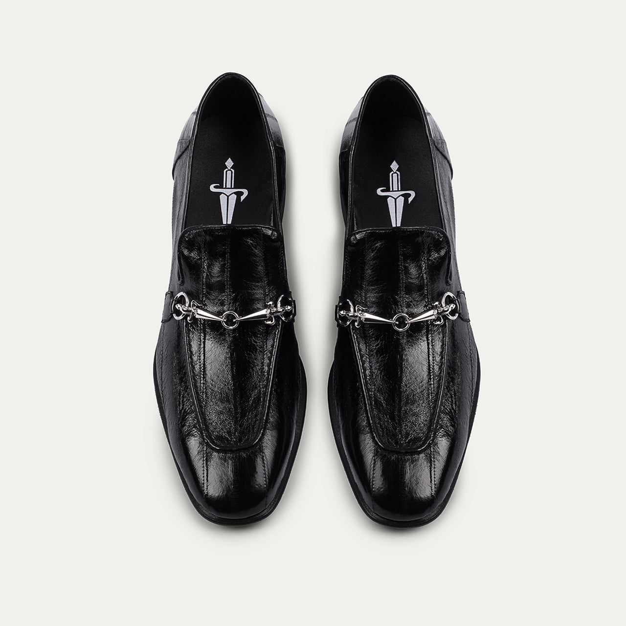 Rear angle on the low rubber sole
