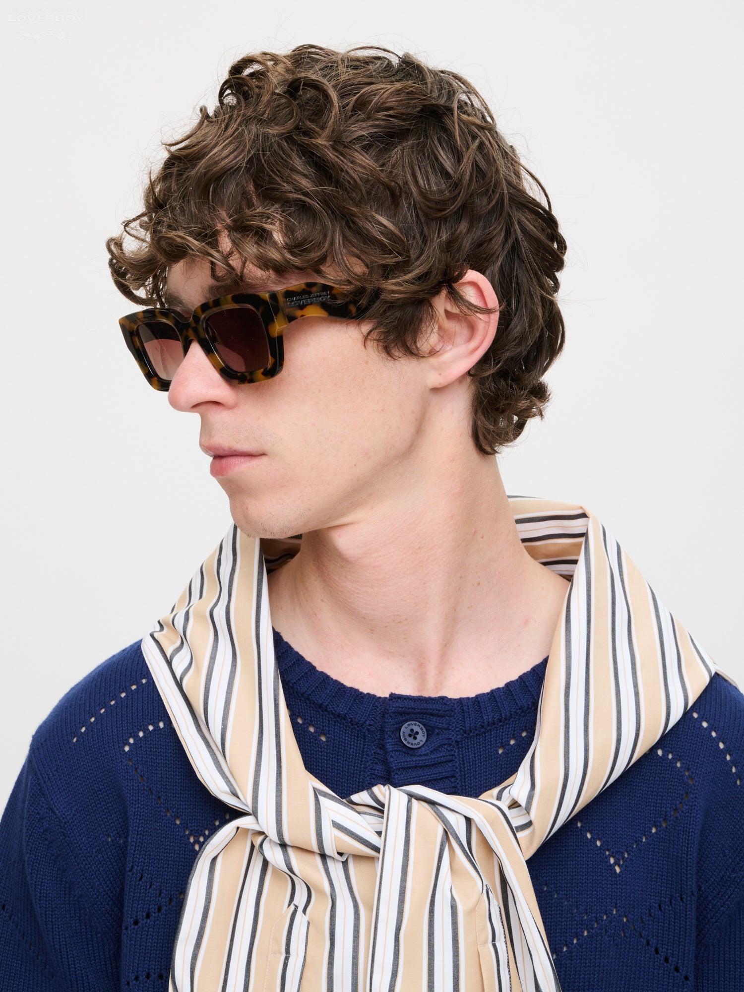 TOPSY TURVY SUNGLASSES in BROWN TORTOISE SHELL — alternate official view