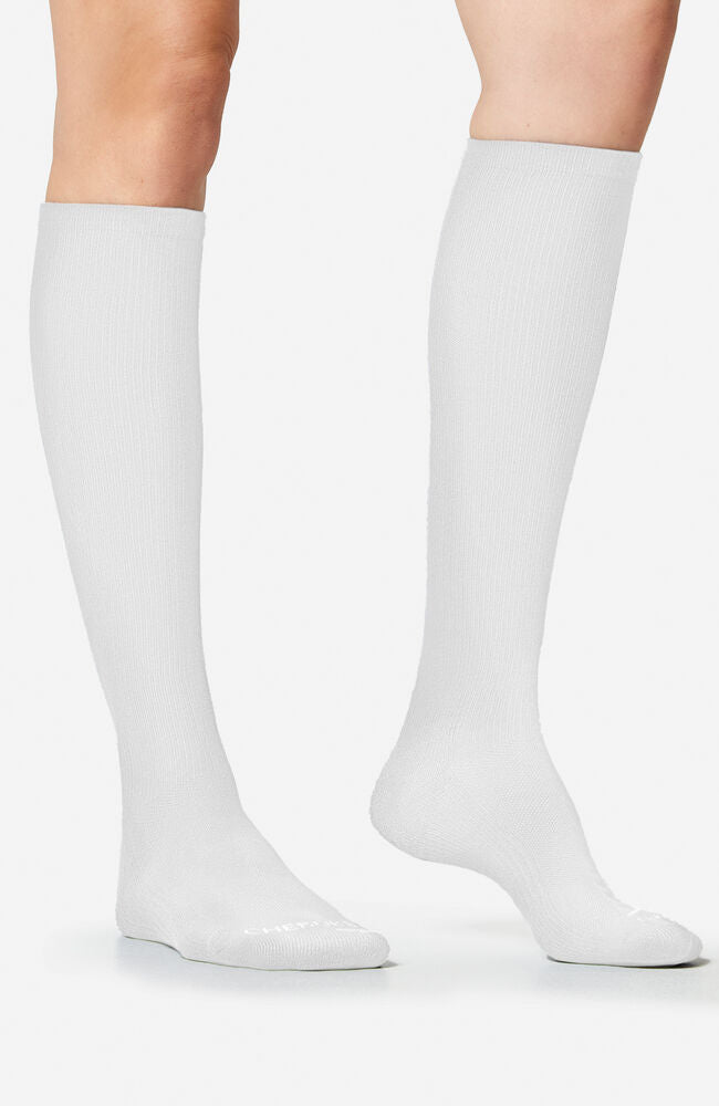 Women's Luxe Support 15-20 mmHg Compression Sock — official angle 2