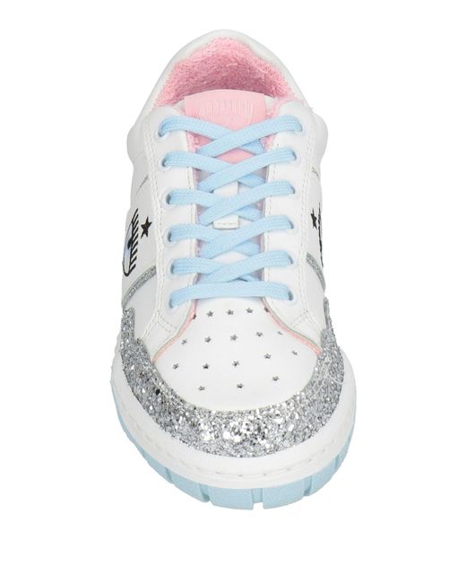 Low-top variant with glitter foxing and pastel laces