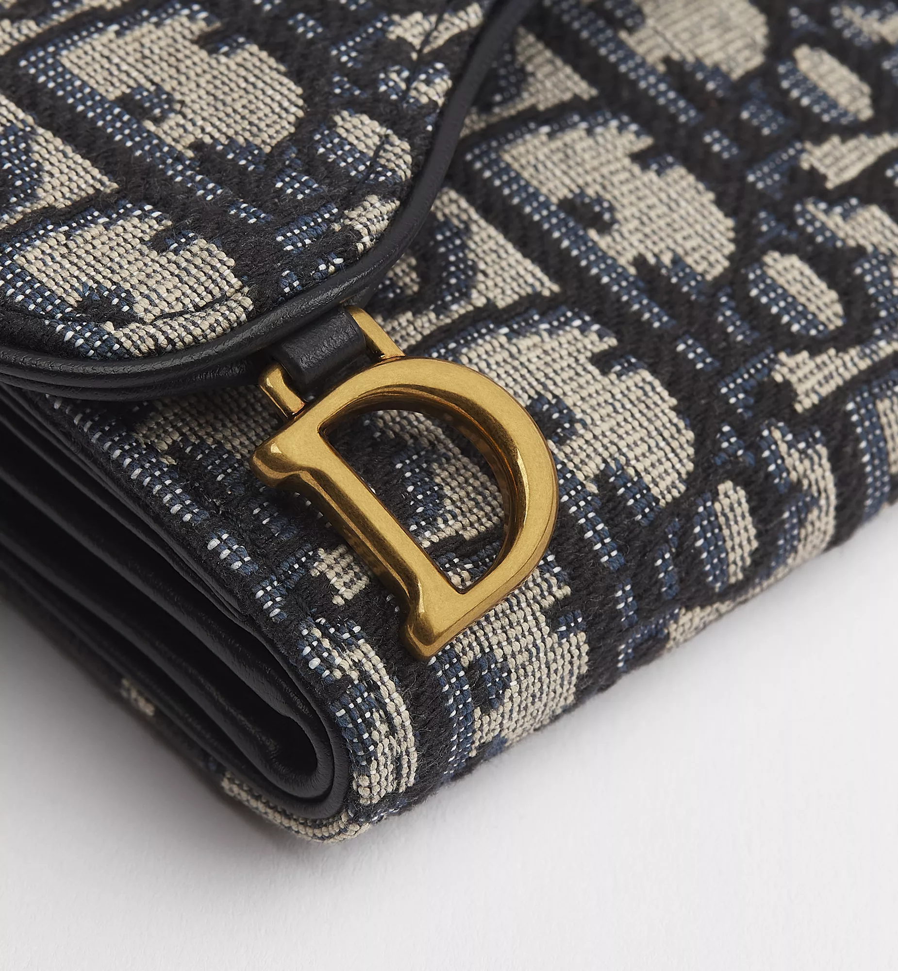 Saddle Lotus Wallet