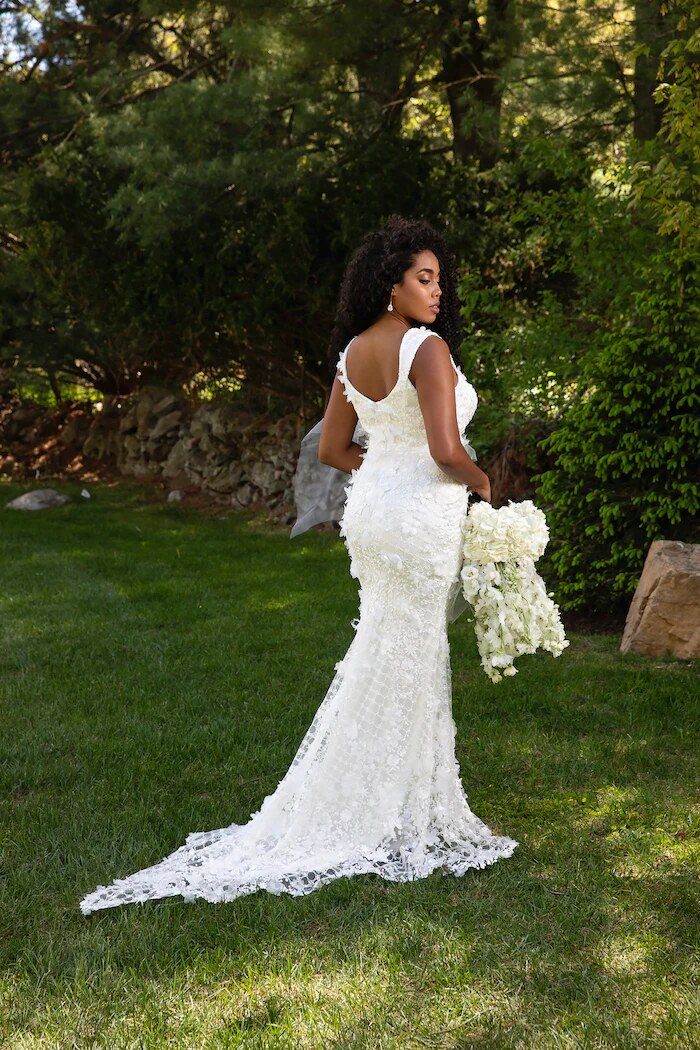 back view of overskirt