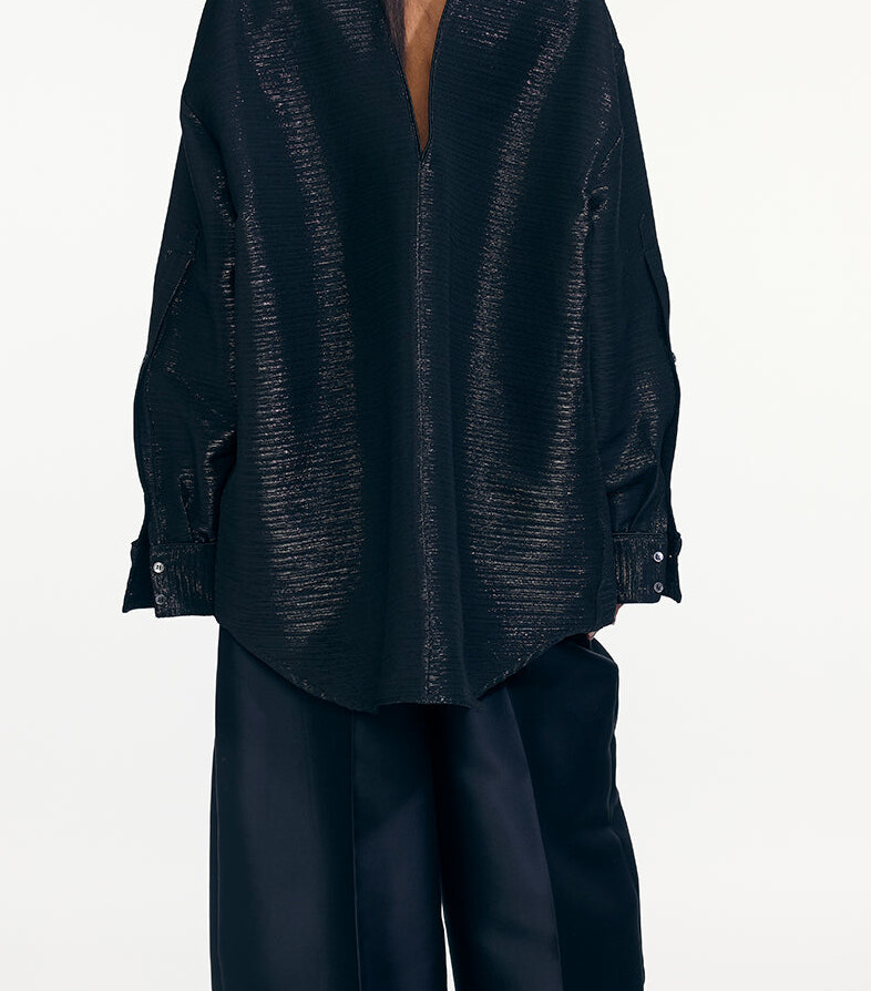 Leg tab and hem detail