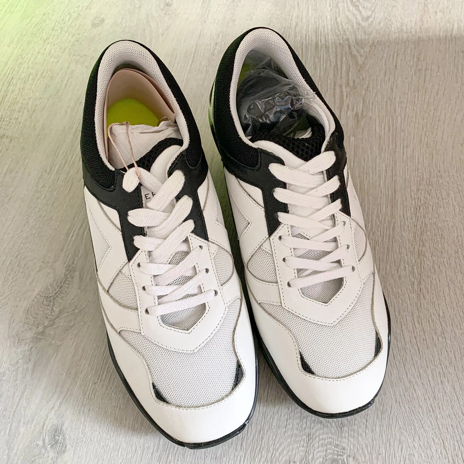 Inner side and sole geometry