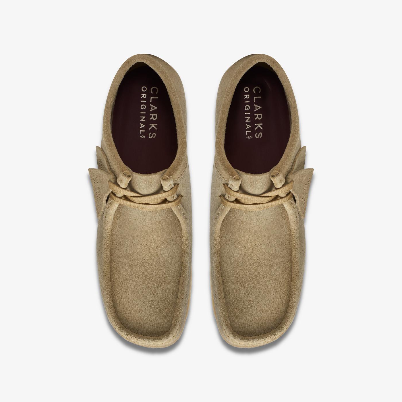 Top view of the lace-up moccasin construction