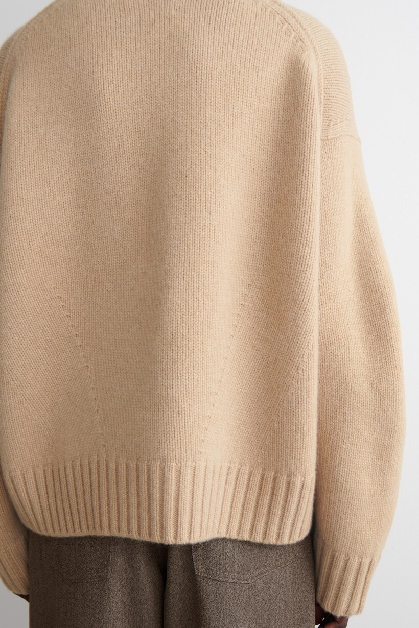Chunky Pure Cashmere Crew-Neck Sweater