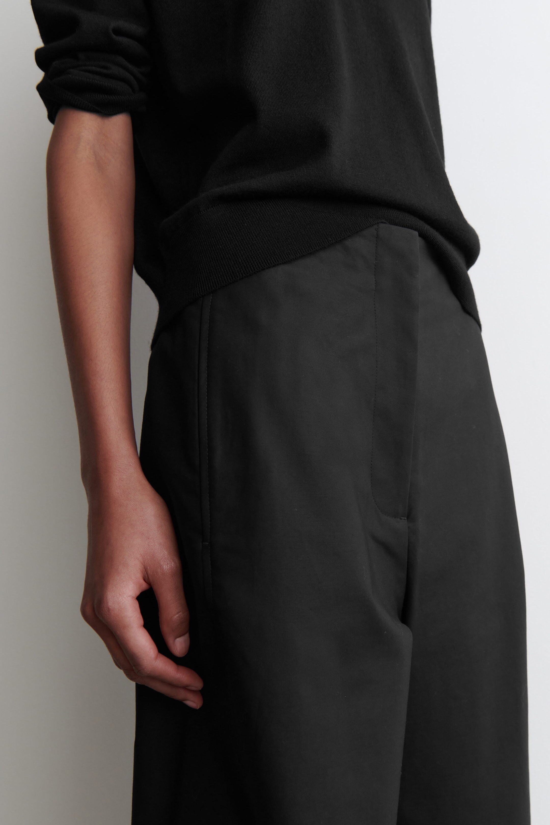 Pocket detail