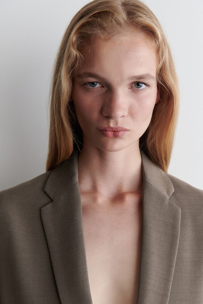 Lapels detail