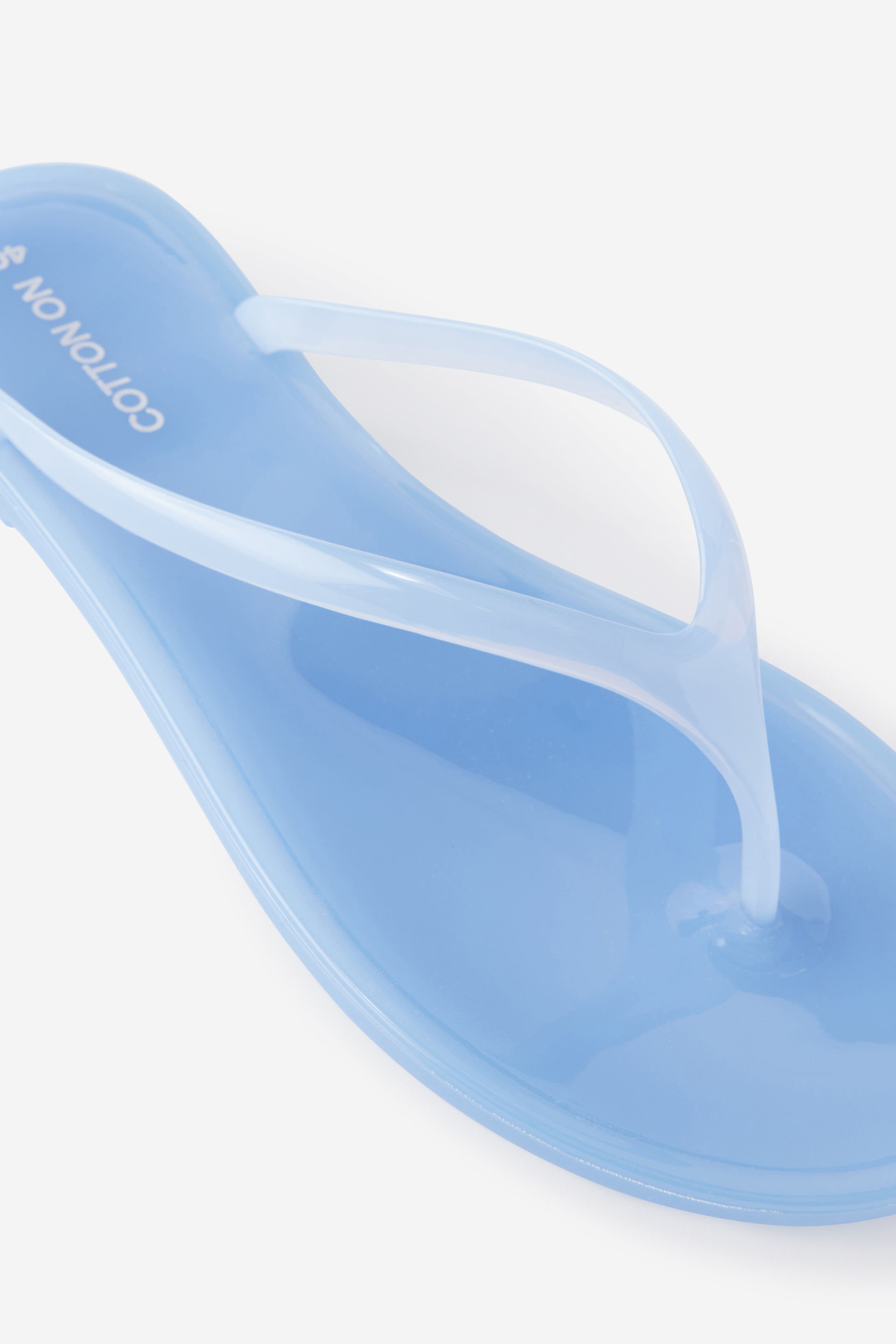 toe-post detail