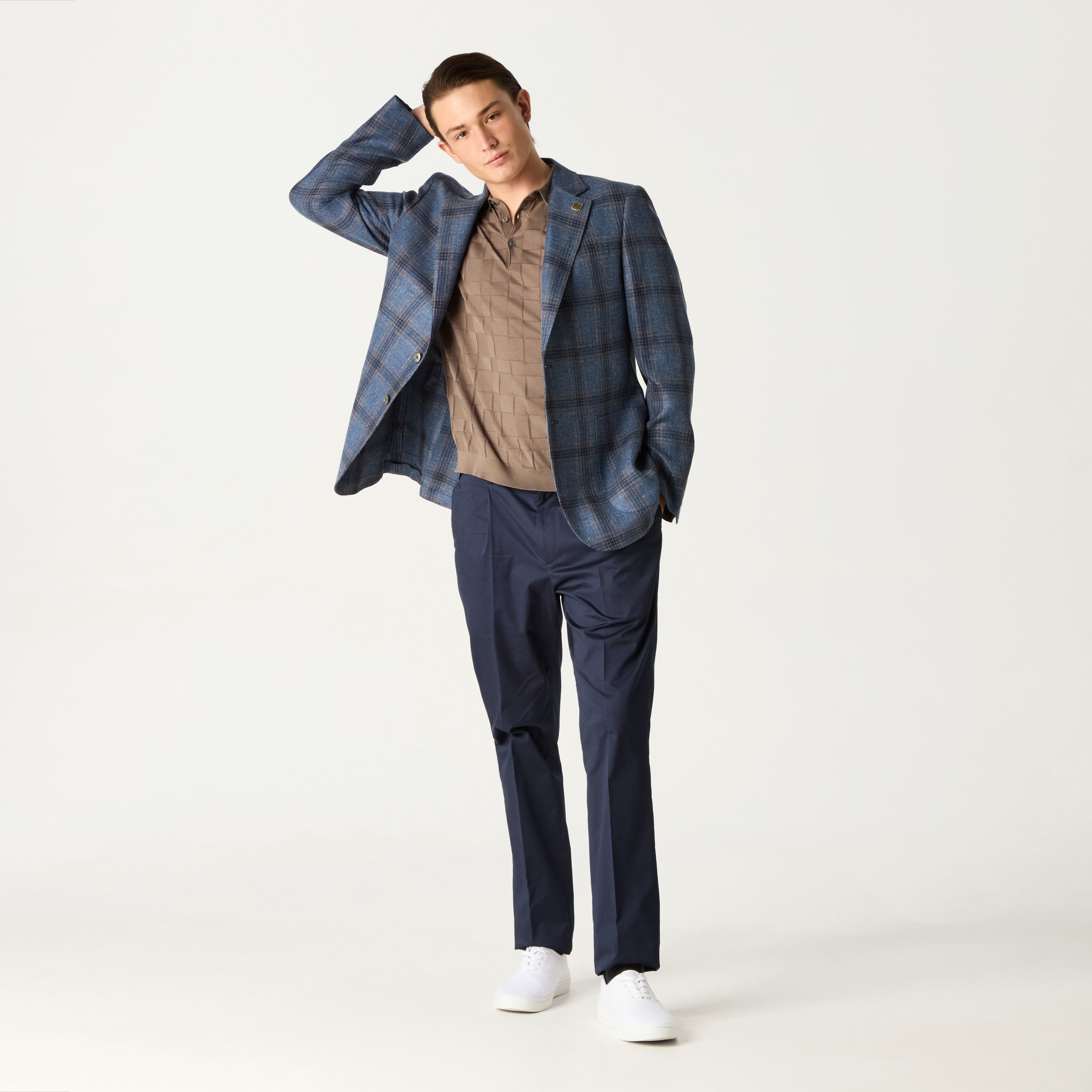 Large-windowpane blazer companion