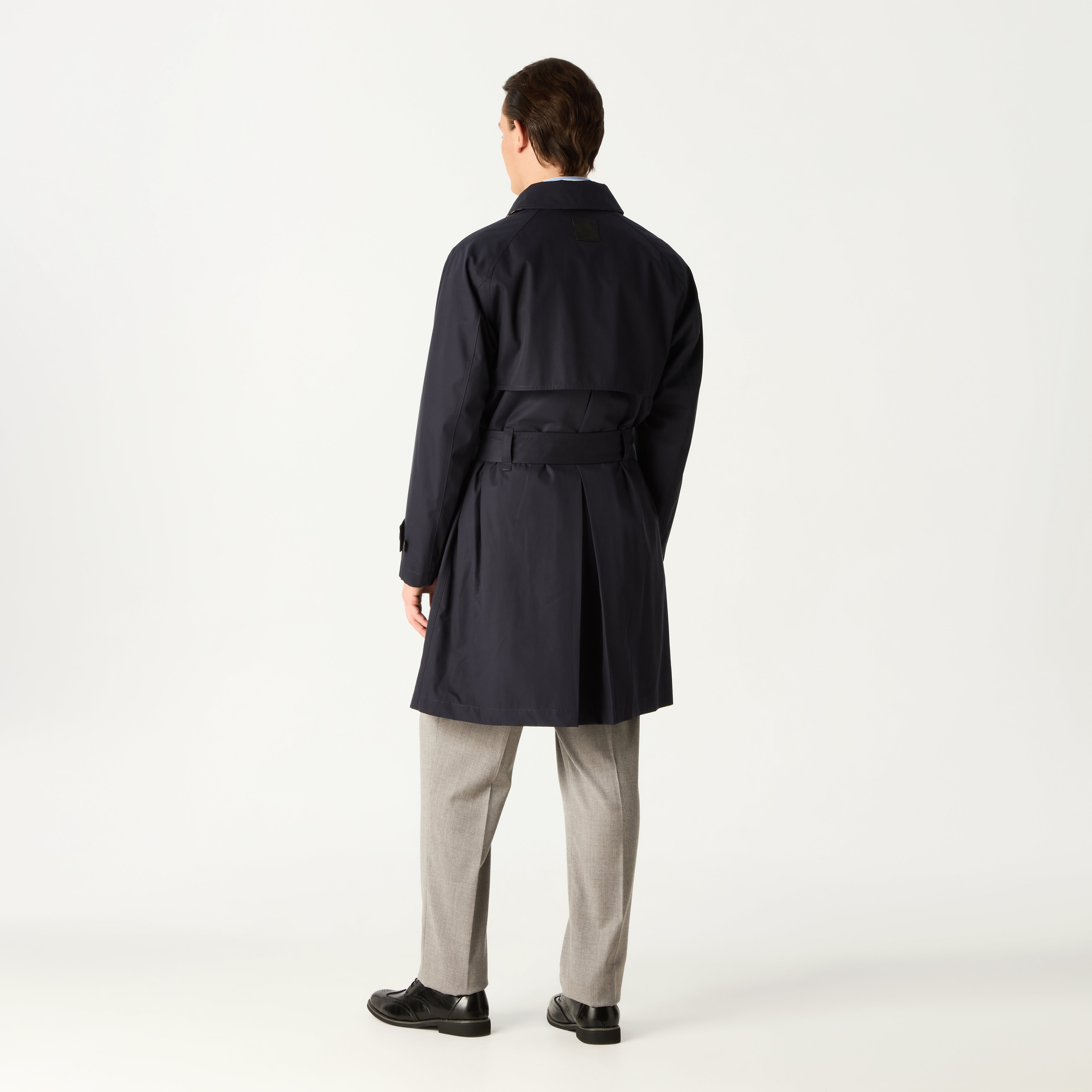 House Check under-collar detail