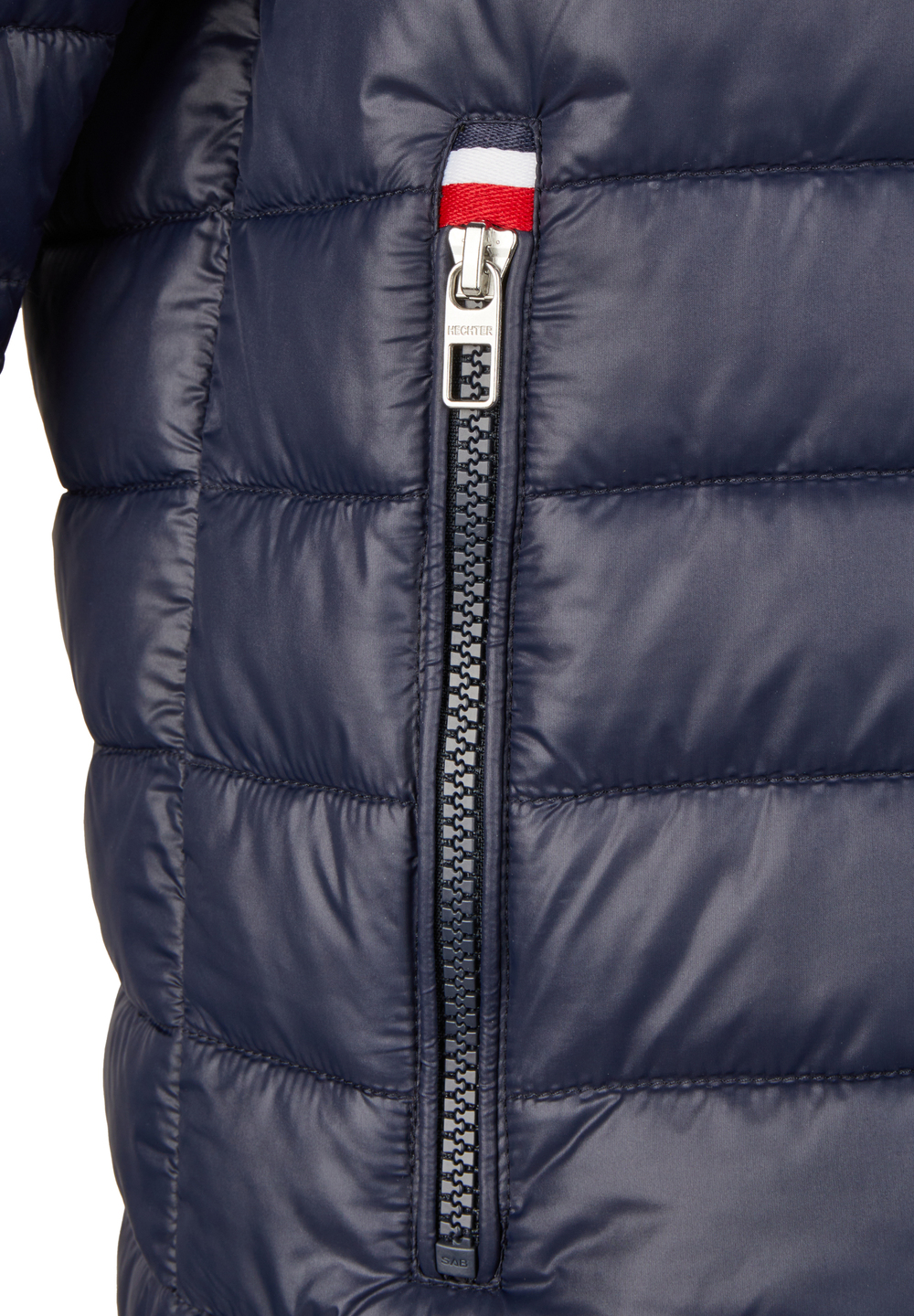 Collar and zipper detail