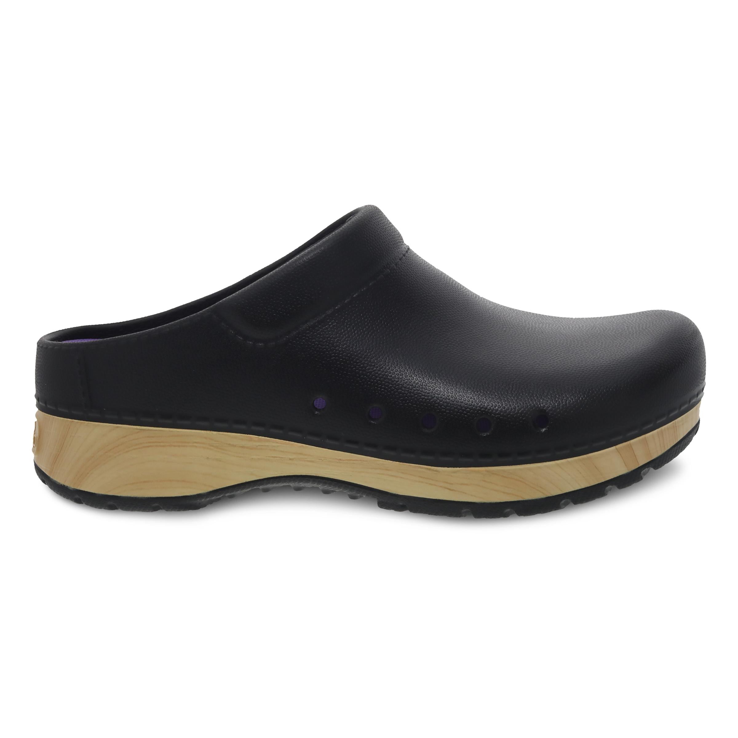 Side angle with molded clog styling