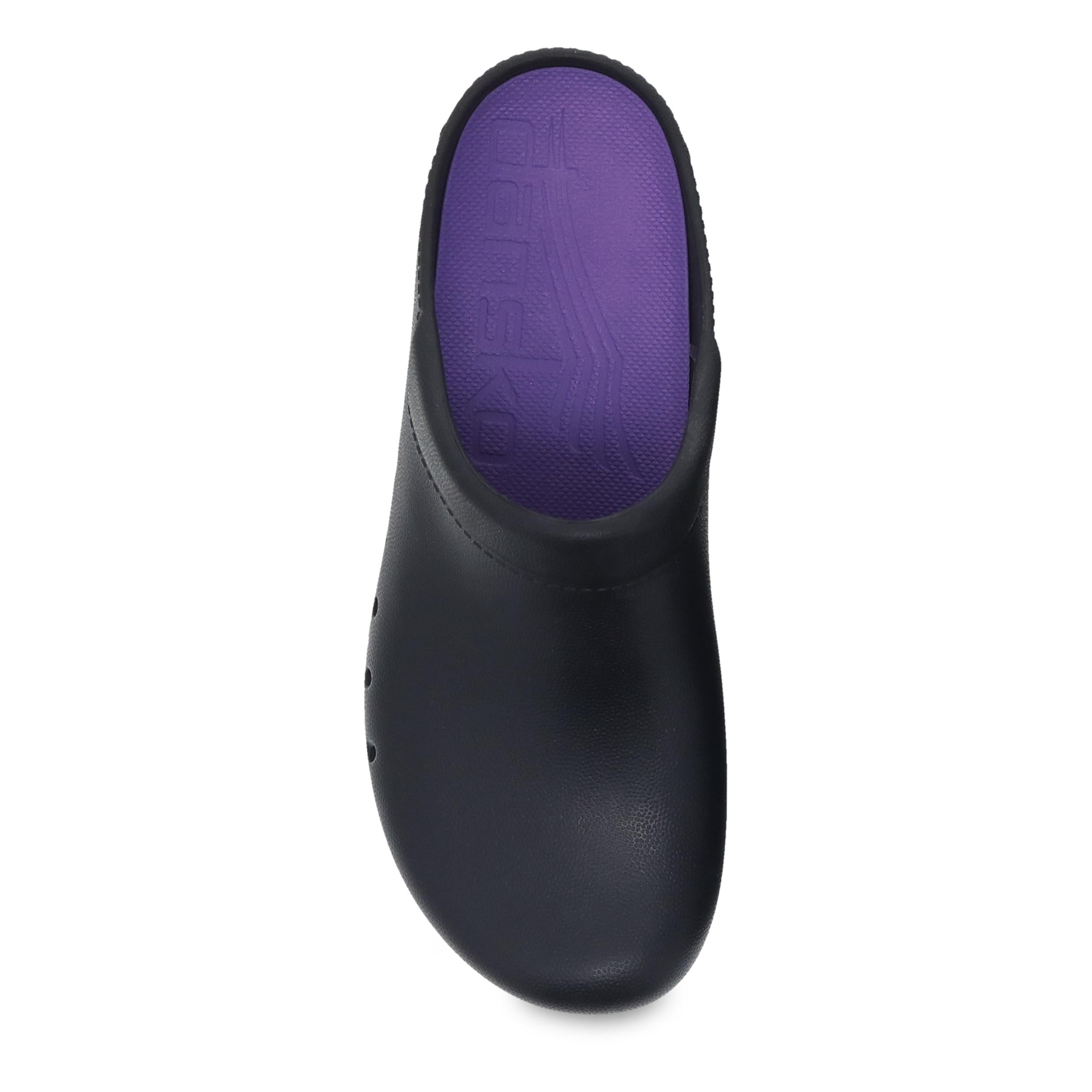 Outsole tread detail
