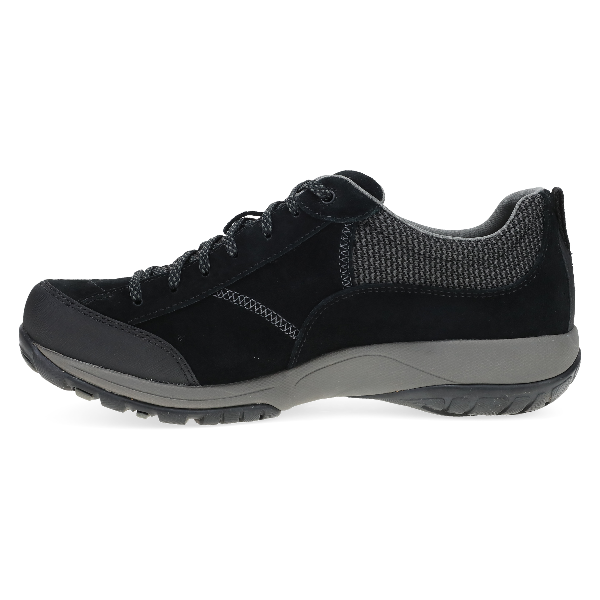 Side view of the hiking-sneaker profile