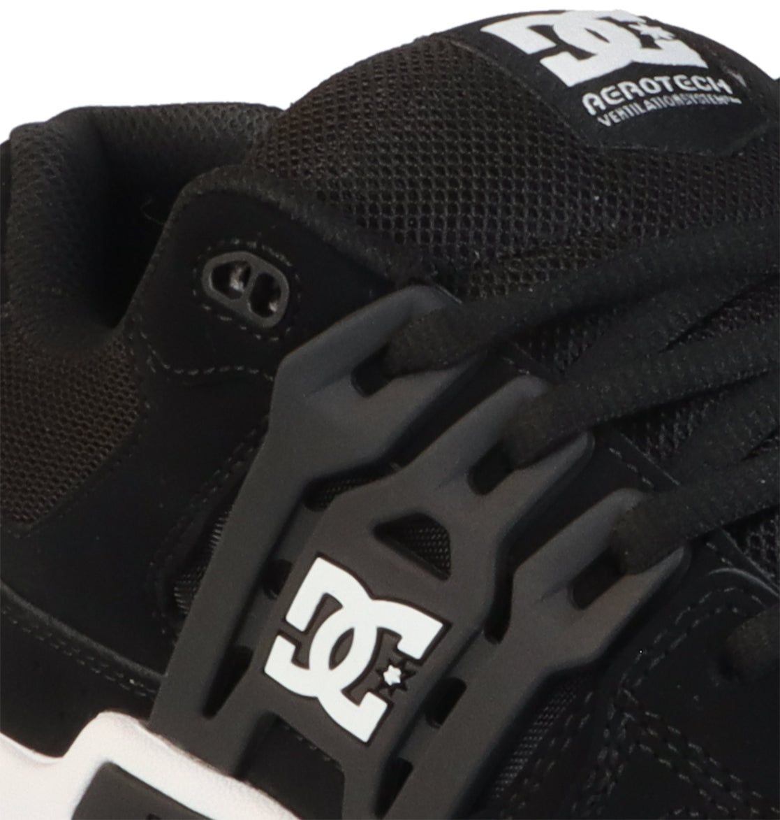 heel-quarter view
