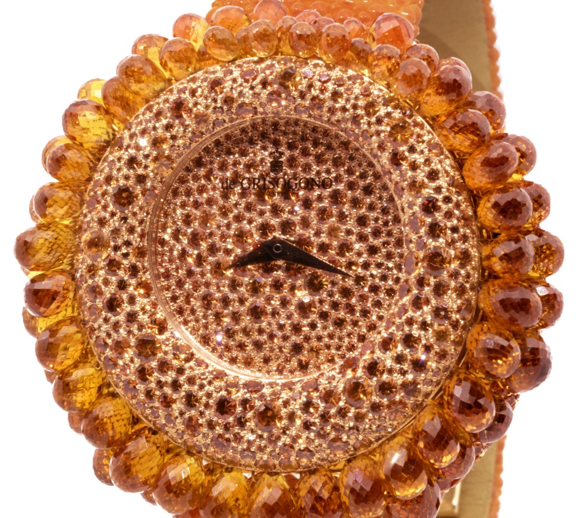 Close-up of the clustered orange stones