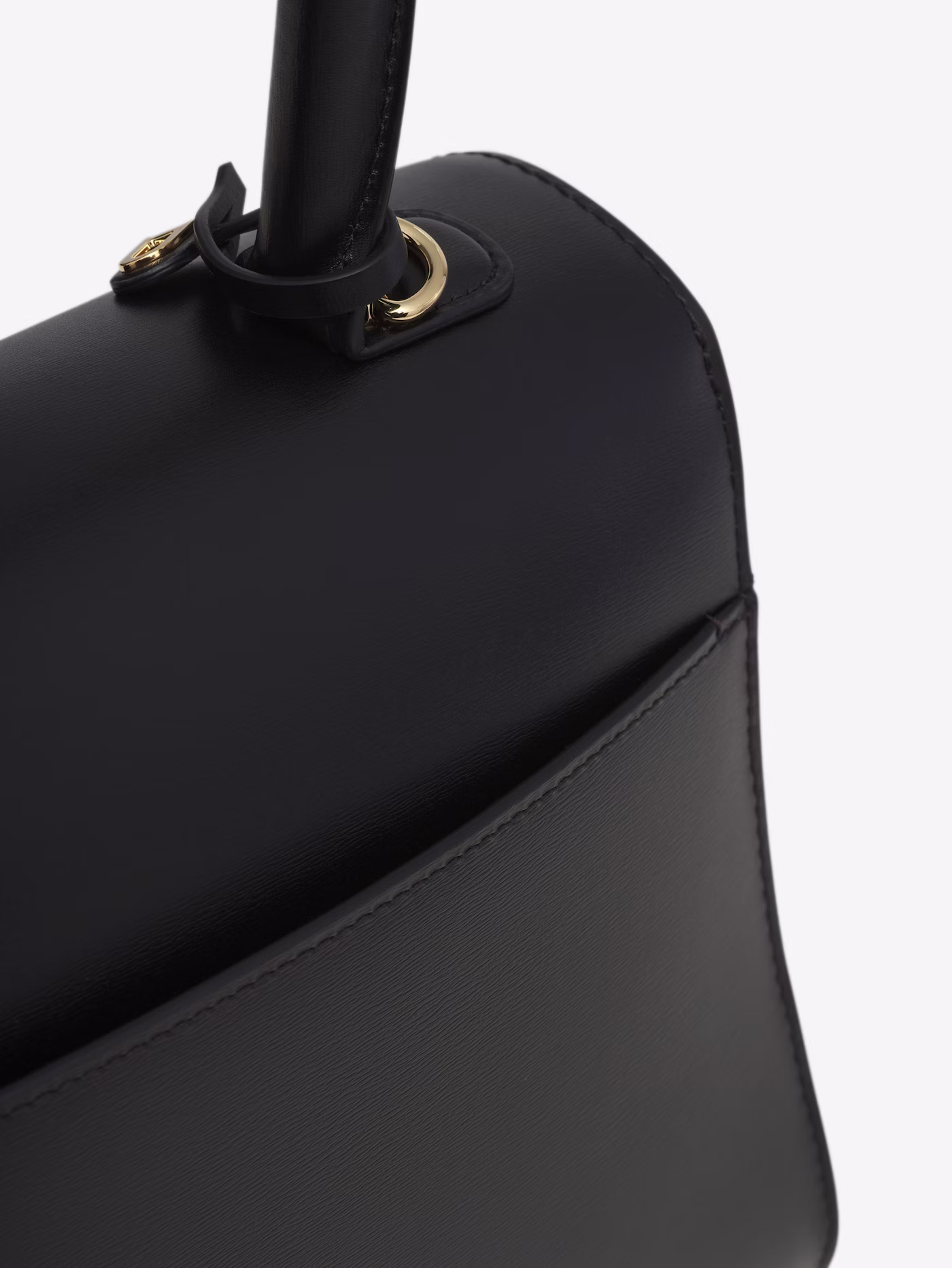 Interior view with zipped pocket