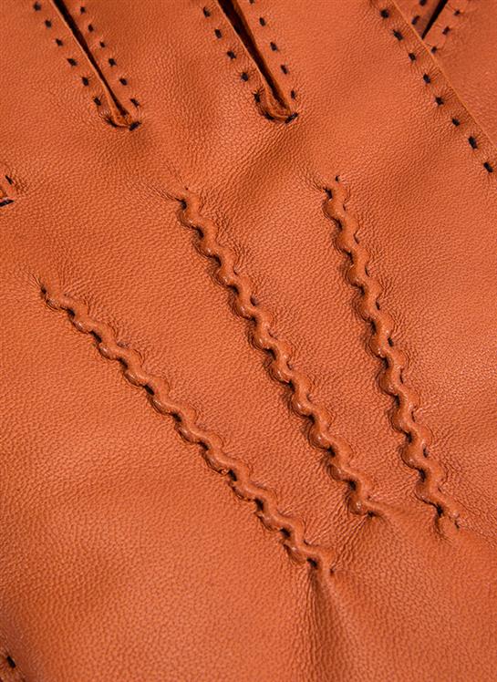 highway tan detail angle