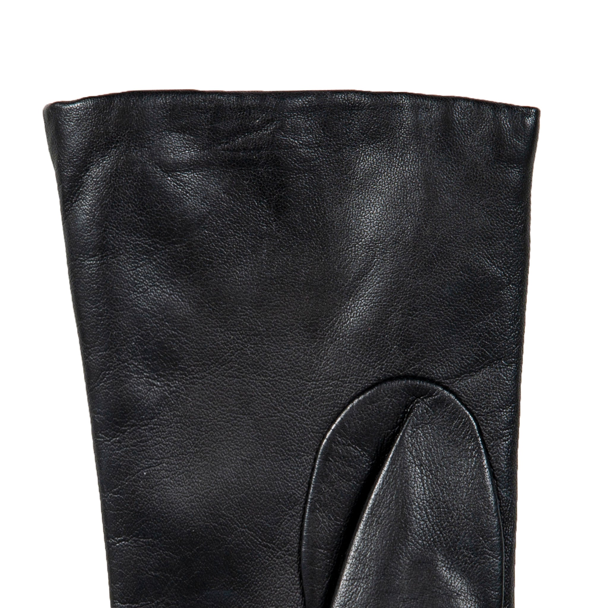 left cuff closeup
