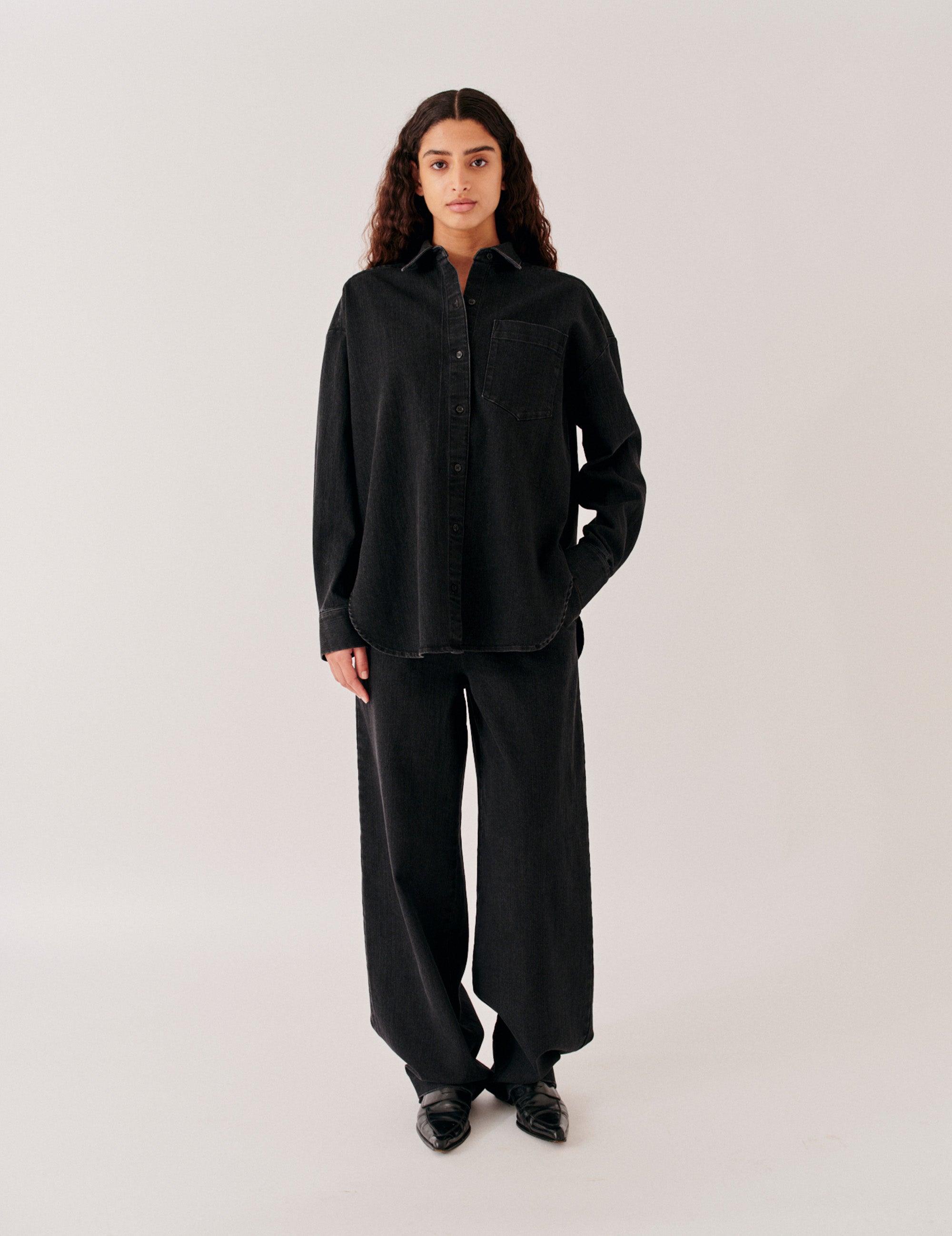 Front studio view, worn loose