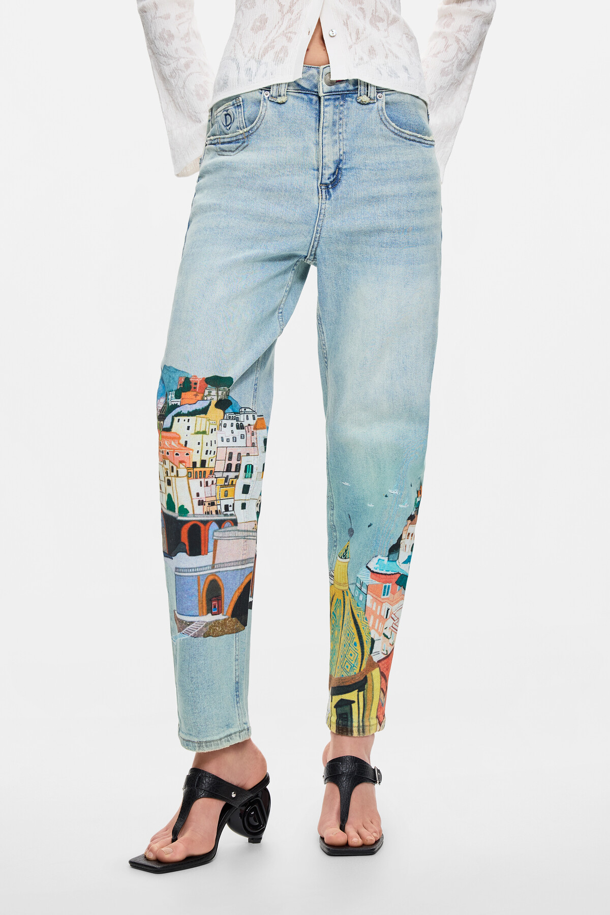 straight denim fit