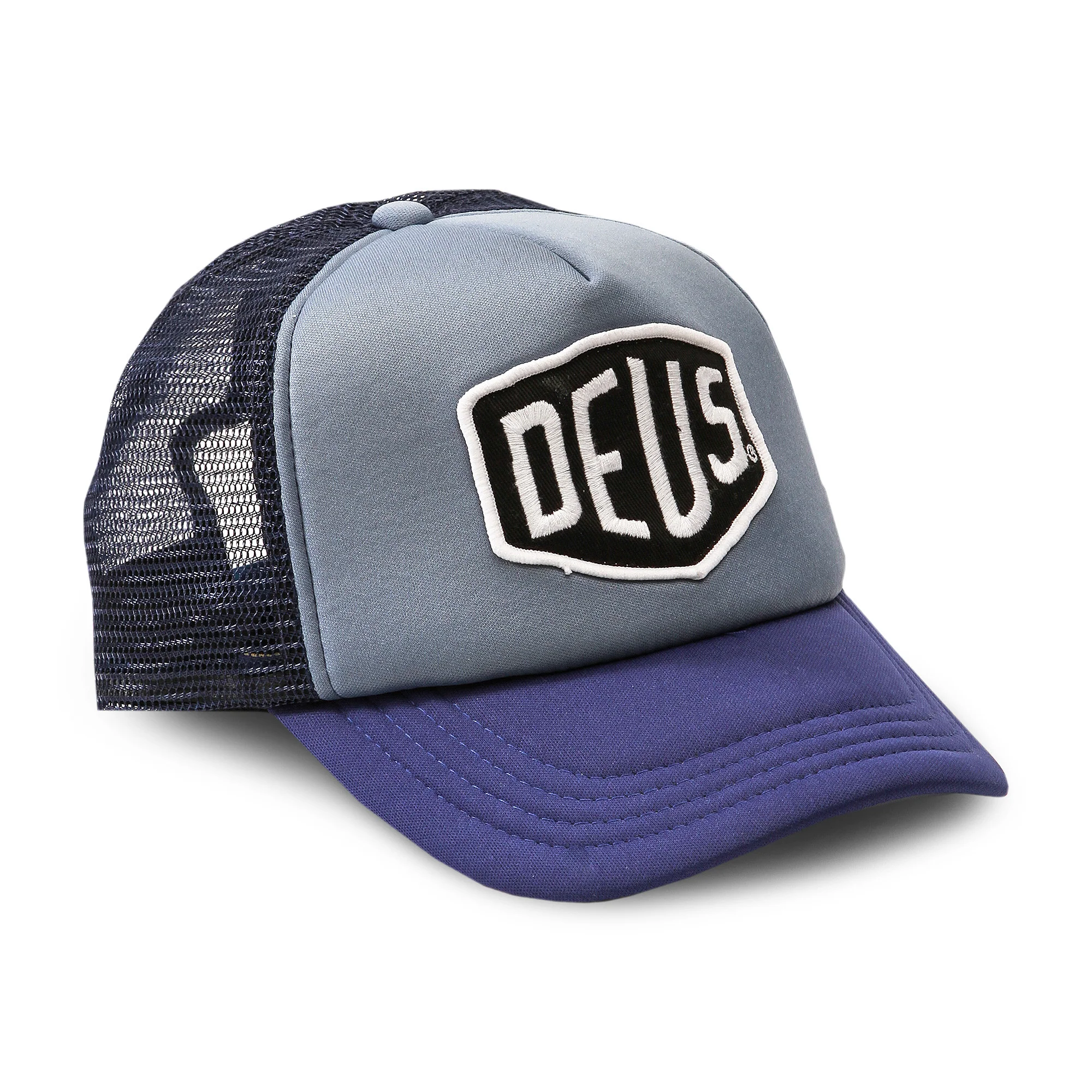 Rear snapback and mesh detail