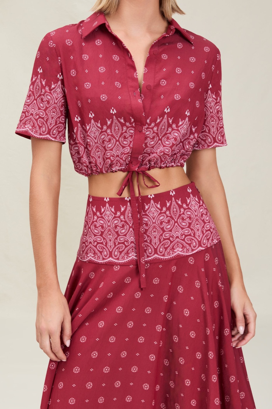 Rosie Top alternate official view