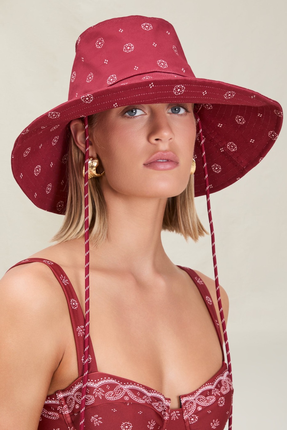 Sun Hat alternate official view