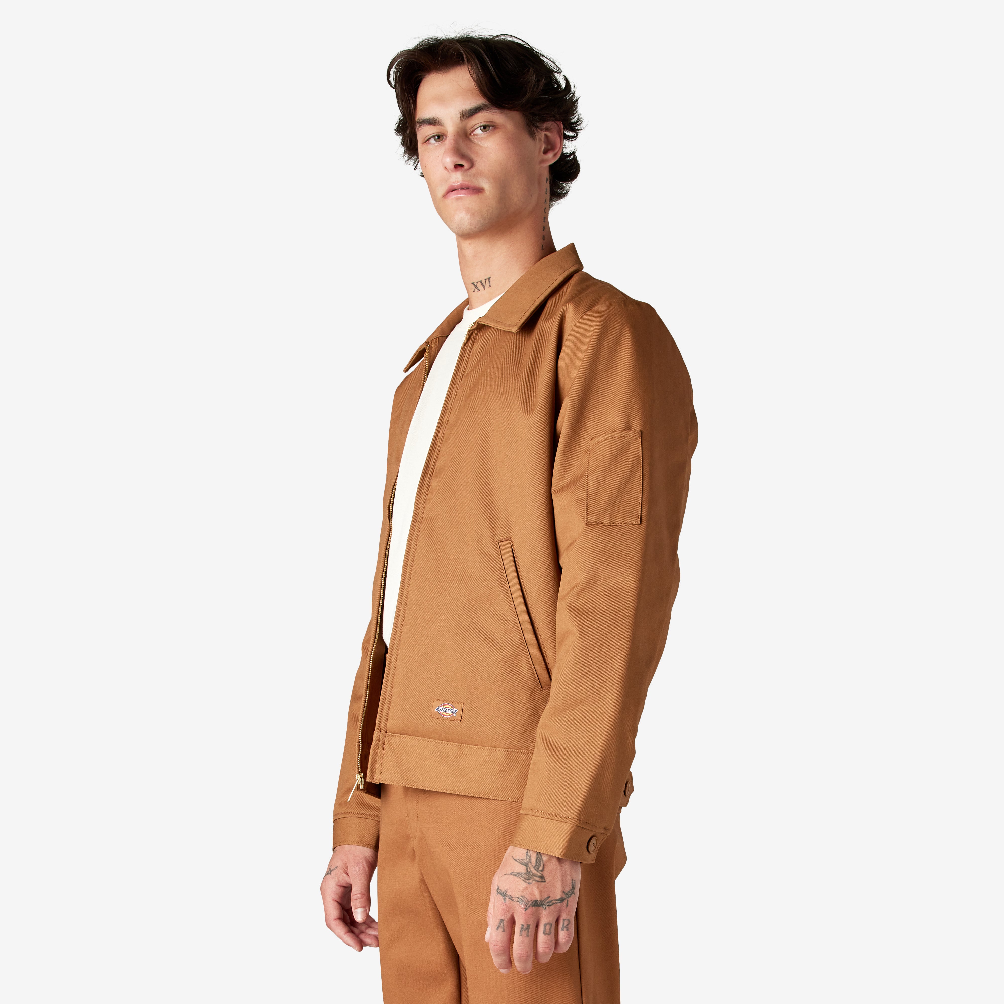 collar and zip detail