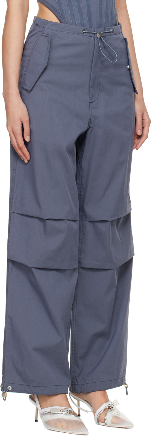 waist and pocket detail